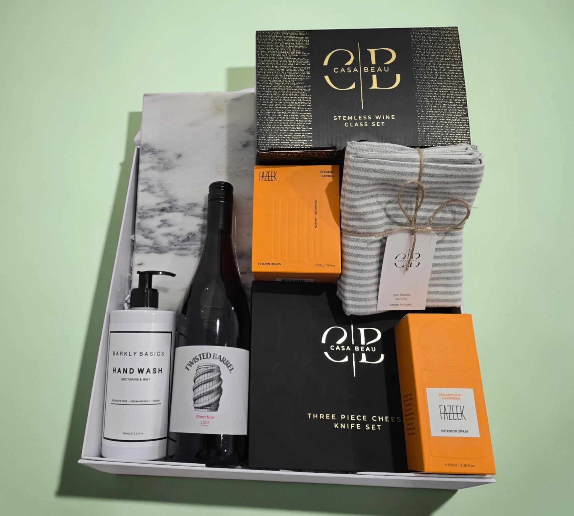 The Luxe Red Wine Settlement Hamper