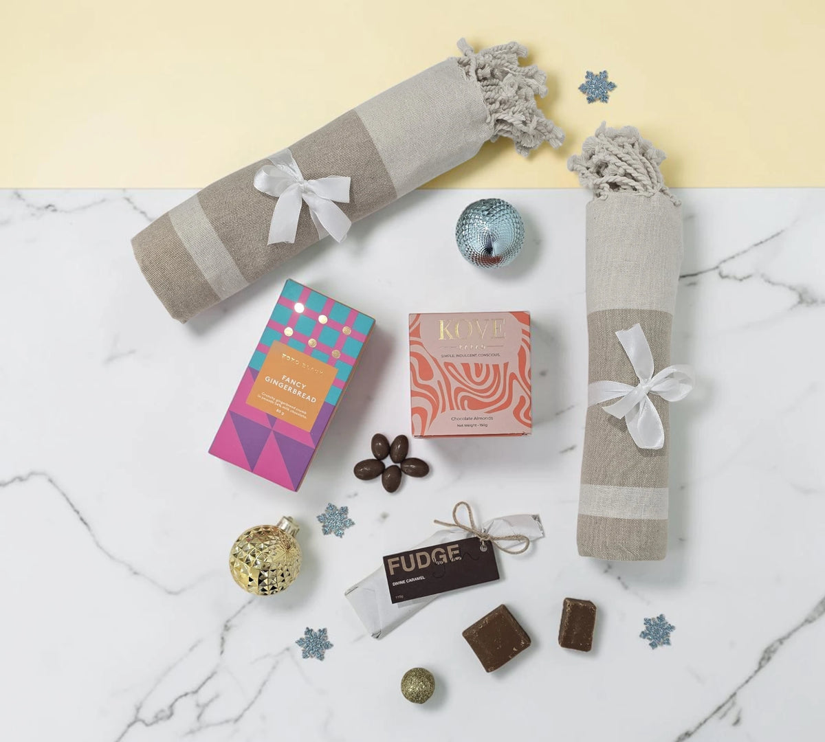 The Beachside Christmas Tote