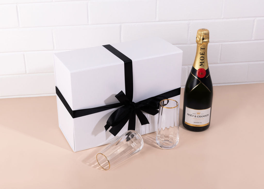 The Moet Settlement Hamper