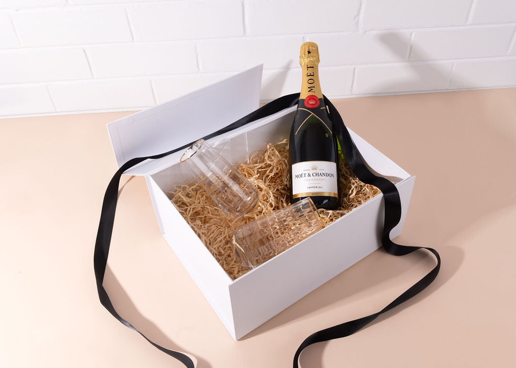 The Moet Settlement Hamper