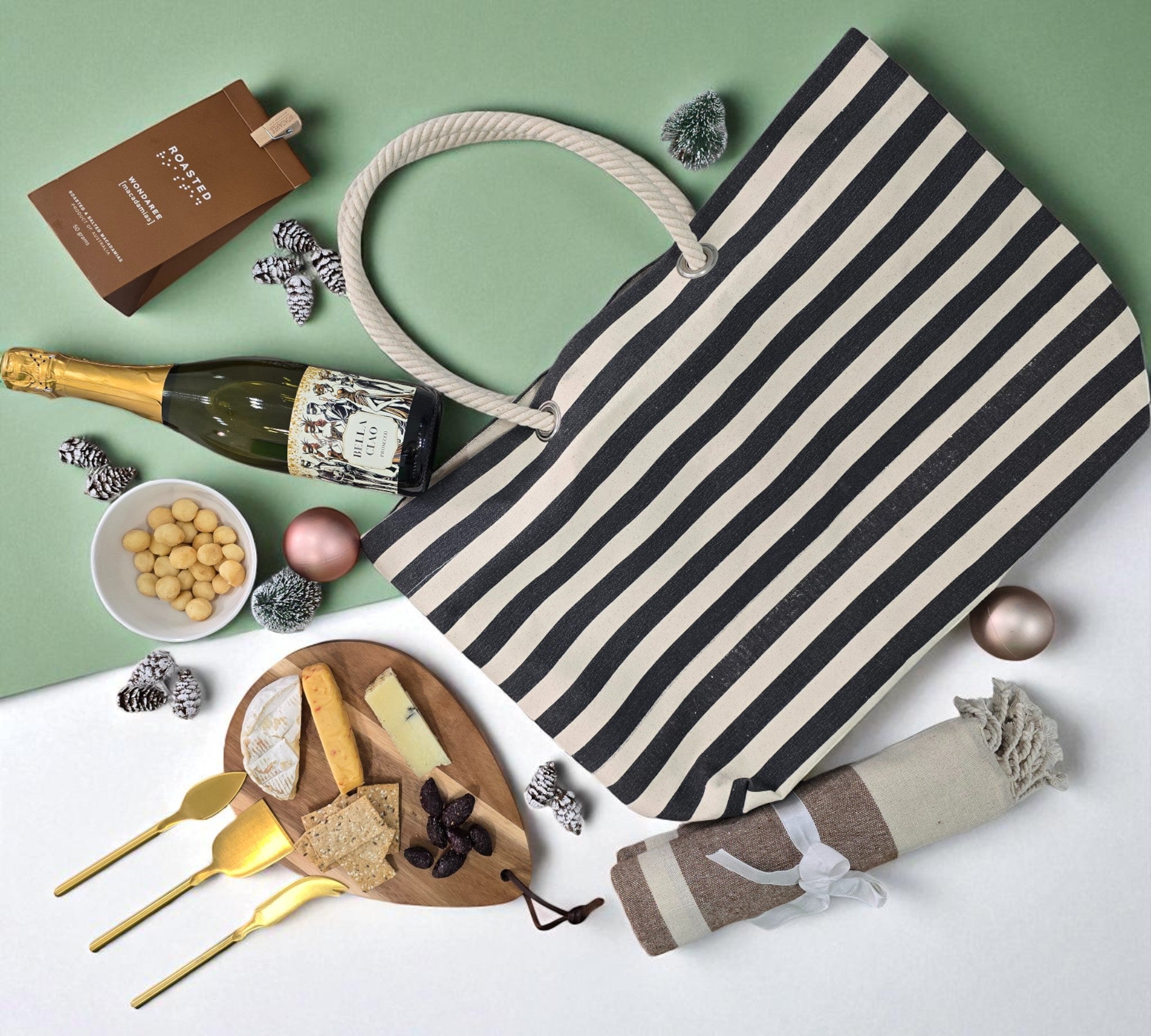 Festive Fizz & Feast Beach Hamper