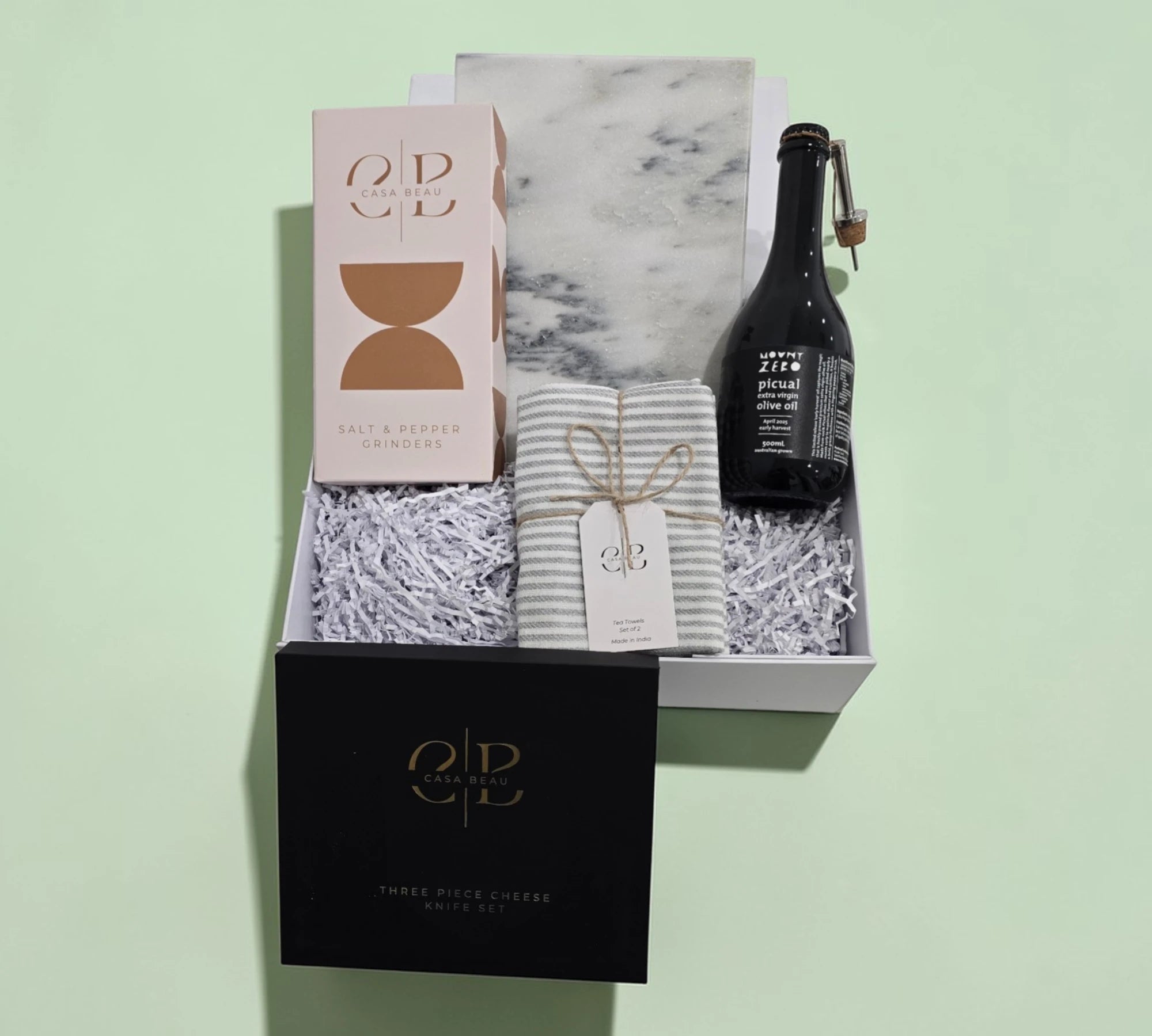 The Entertainer’s Housewarming Hamper