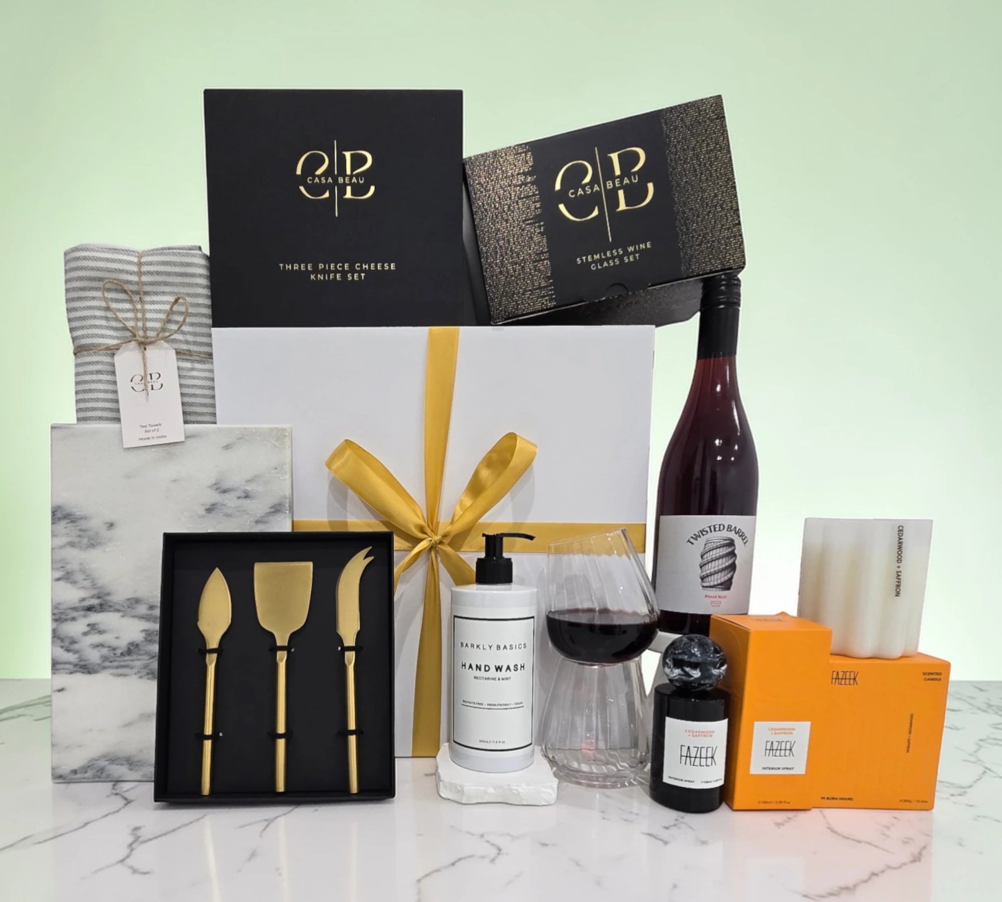 The Luxe Red Wine Settlement Hamper
